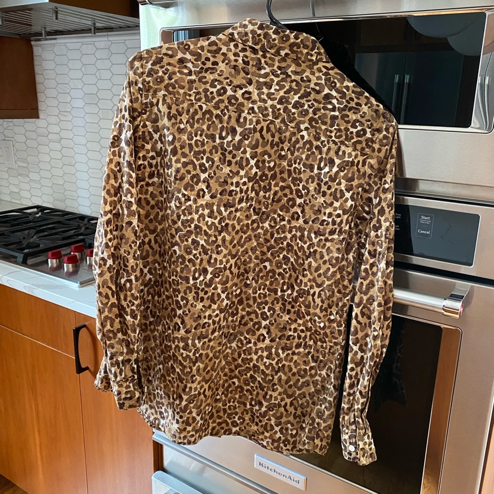 J.McLaughlin Animal Print Lois Top. NWOT. - Picture 4 of 4